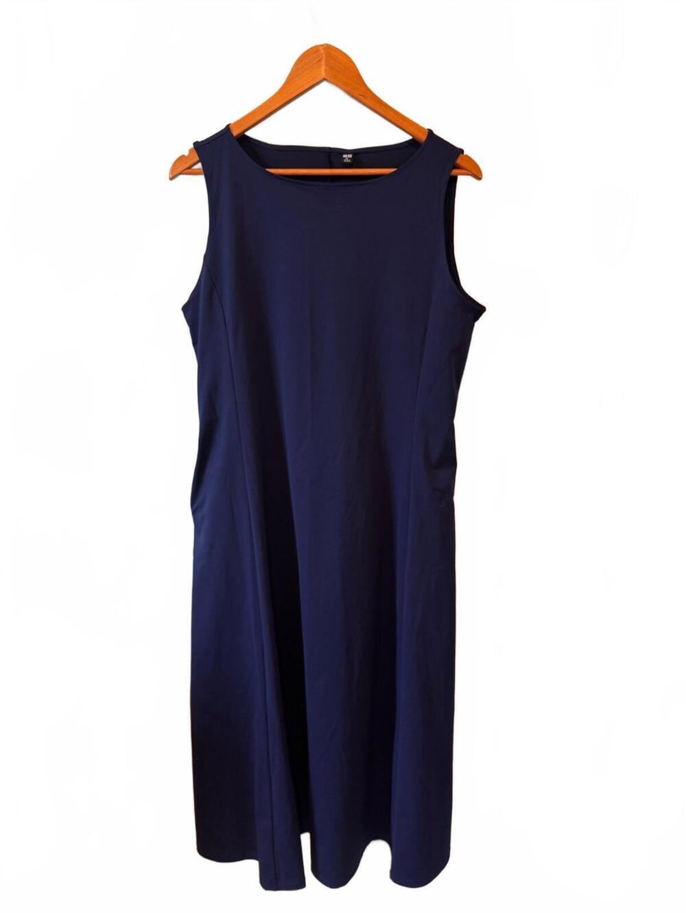 Uniqlo | AIRism Ultra Stretch Sleeveless Dress | Navy | XL Japanese Minimalism - Picture 2 of 7